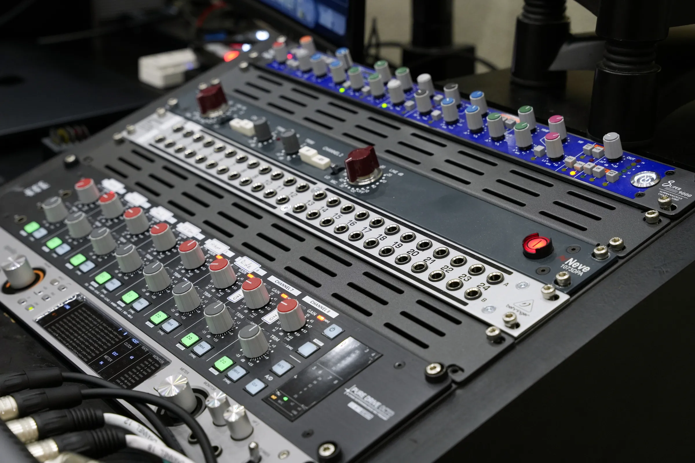 MusiCat Studio 믹싱 콘솔